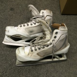 Bauer LE Skates Size 5